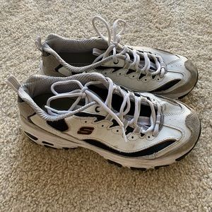 Skechers women’s lace up sneaker